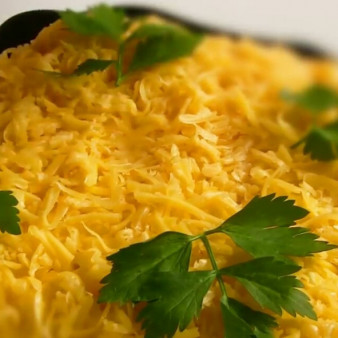 Салат Мужской каприз с ветчиной