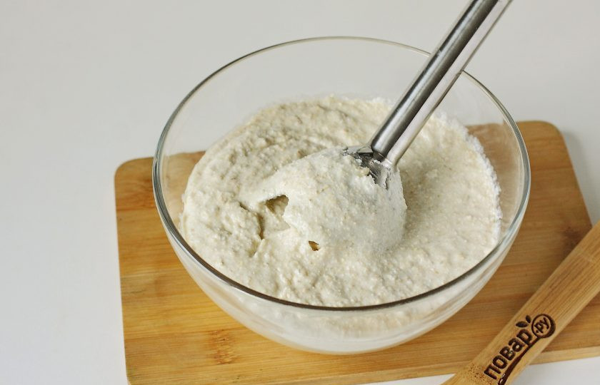 1. Этап. ПП завтрак из творога: При помощи погружного блендера превратите все в однородную массу.