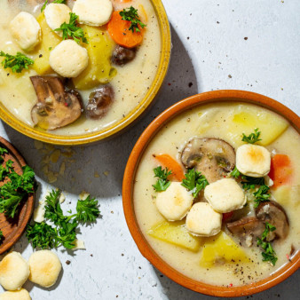 Vegan New England Clam Chowder