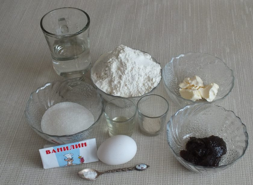 1. Этап. Выборгская сдоба: Подготовьте необходимые ингредиенты. Они должны быть комнатной температуры.