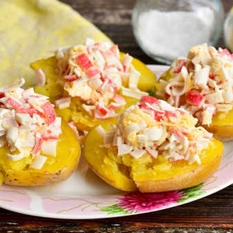 Крабовый салат как в Крошке-картошке