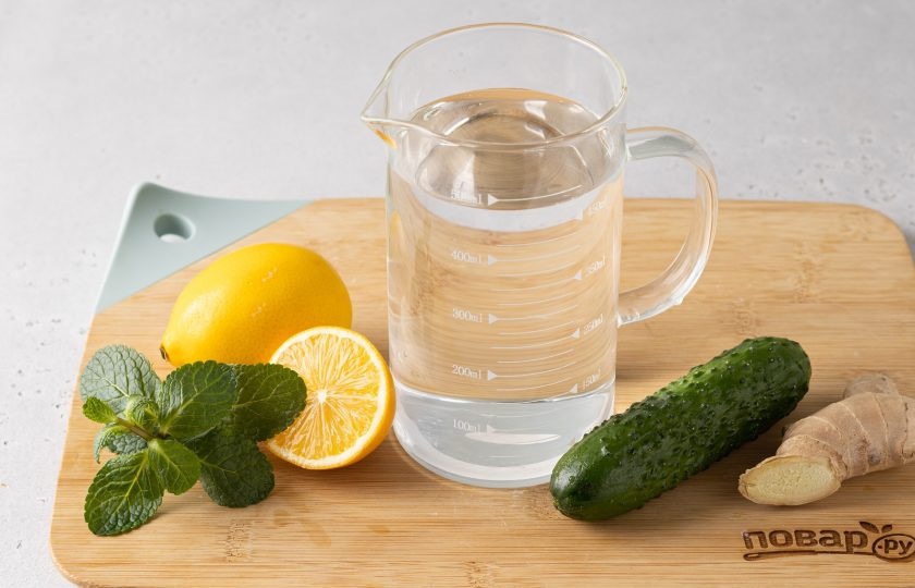 1. Этап. Вода Сасси для похудения: Подготовьте все ингредиенты.