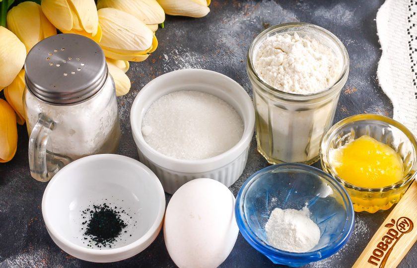 1. Этап. Спонж бисквит для декора: Подготовьте указанные ингредиенты.