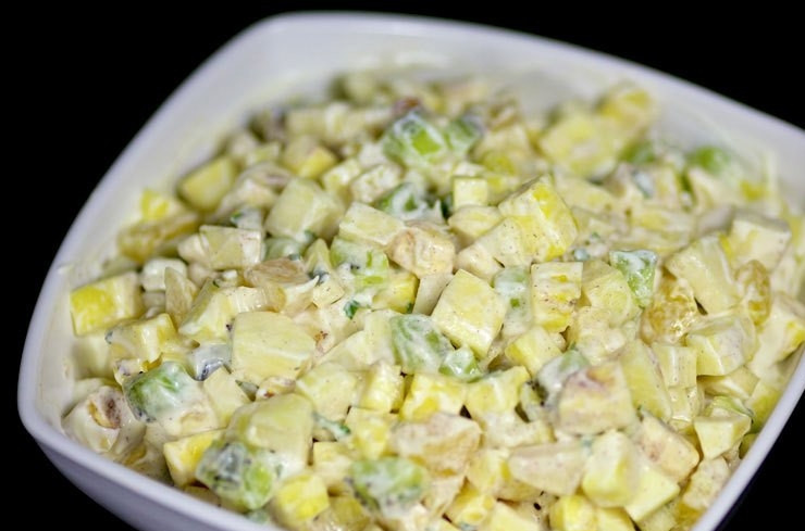 1. Этап. Фруктовый салат Витамин: 5. Фруктовый салат готов к подаче, украсьте листиками мяты.