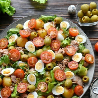 По мотивам салата Нисуаз