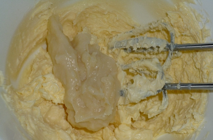 1. Этап. Карпатка: 6. Теперь охладим, чтобы крем загустел немного.