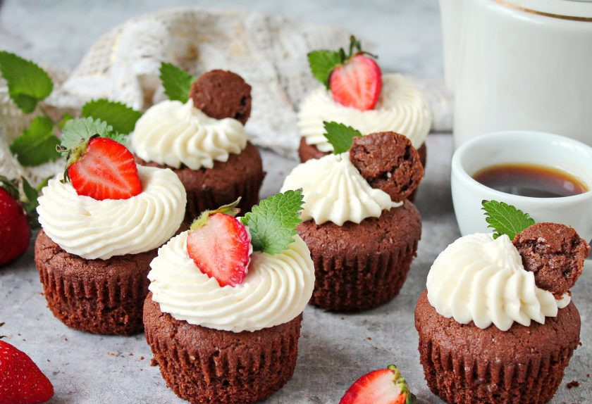 1. Этап. Капкейки с кремом чиз: Приятного аппетита!