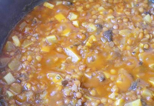 1. Этап. Спагетти с чечевично-грибным соусом: Готовьте еще минут 7-10.