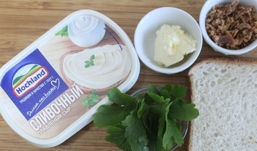 1. Этап. Быстрый сырный суп: Подготовить продукты.