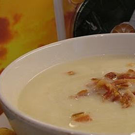 Суп из цветной капусты с беконом