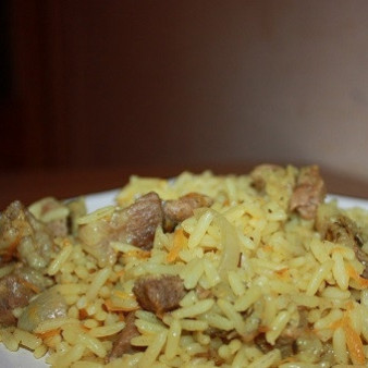 Рассыпчатый плов в мультиварке