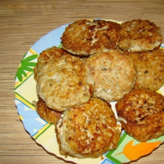 Котлеты из краснопёрки