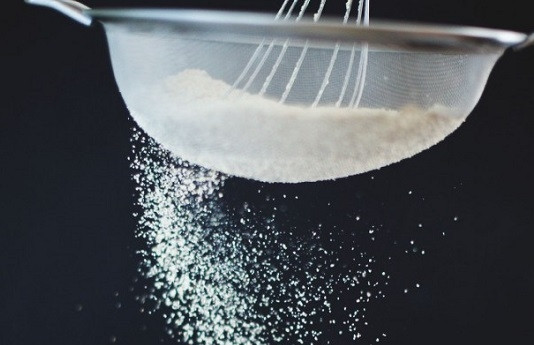 1. Этап. Нутовая лапша: 2. Готовую муку обязательно просейте.