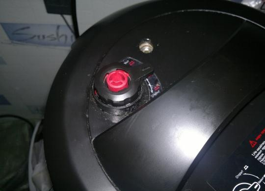 1. Этап. Тушеные говяжьи ребрышки в мультиварке: 6. Вот и весь секрет, как сделать тушеные говяжьи ребрышки в мультиварке. После завершения программы оставьте блюдо под крышкой еще на 5-7 минут, а после можно подавать к столу. Приятного аппетита!