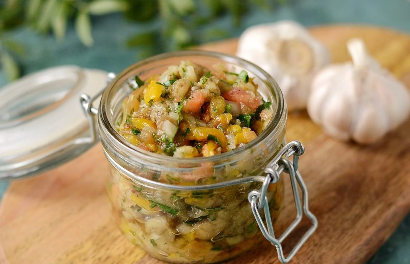 1. Этап. Баклажанная икра по-одесски: Баклажанная икра по-одесски готова. Приятного аппетита!