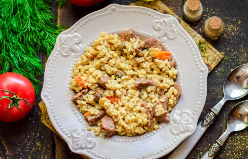 1. Этап. Перловка с мясом и грибами: Перловка с мясом и грибами готова. Приятного аппетита!