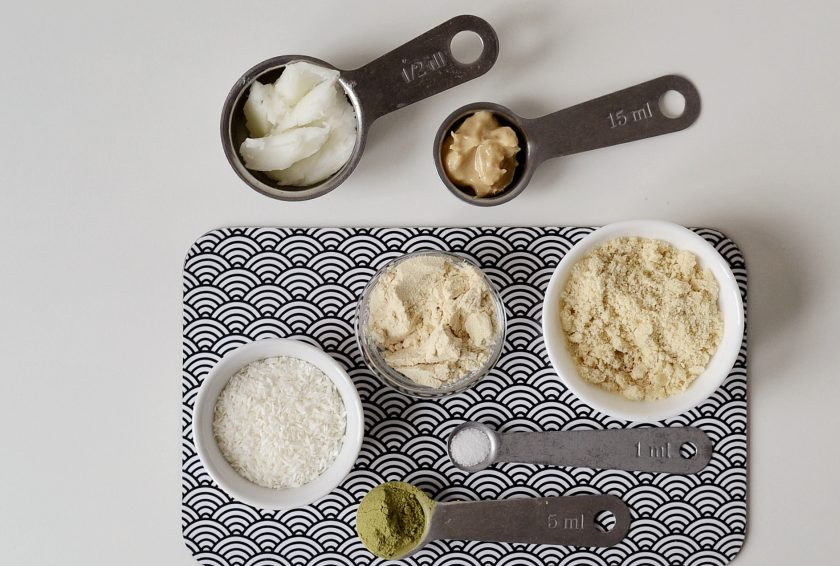 1. Этап. Конфеты с матча: Подготовьте все ингредиенты.