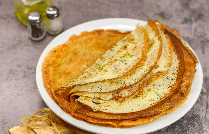 1. Этап. Блины из сырого картофеля: Готовые блины подавайте к столу.