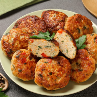 Куриные котлеты с овощами