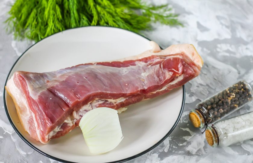 1. Этап. Шашлык Наполеон: Подготовьте указанные ингредиенты.