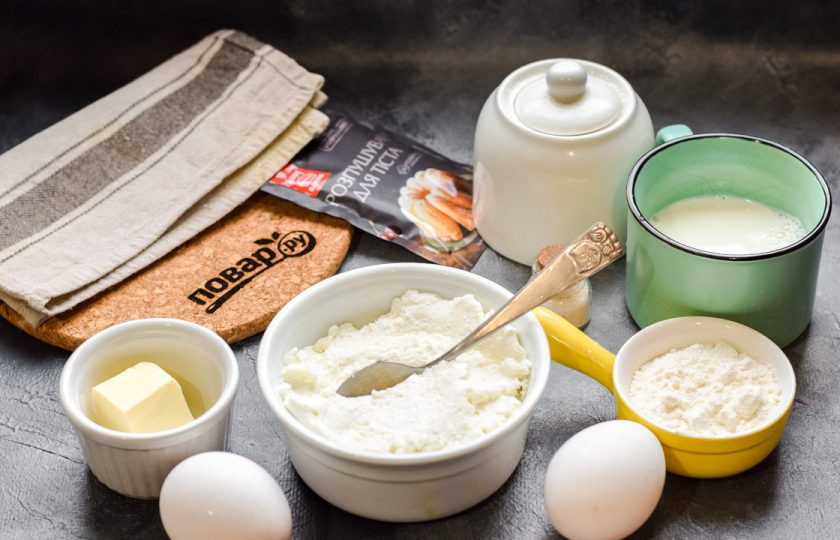 1. Этап. Панкейки с маскарпоне: Подготовьте ингредиенты.