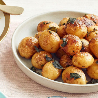 Roasted new potatoes with lemon & herbs
