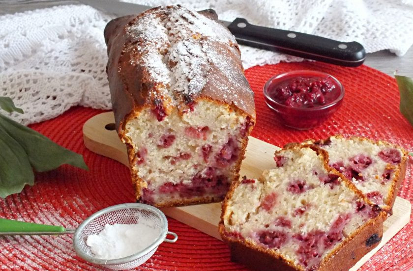 1. Этап. Кекс на кефире с малиной: После подавайте к столу. Приятного аппетита!