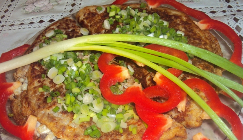 1. Этап. Бризоль куриная: 4. Вот и все! Блюдо очень сытное, поэтому рекомендую подавать его с обилием овощей и зелени!