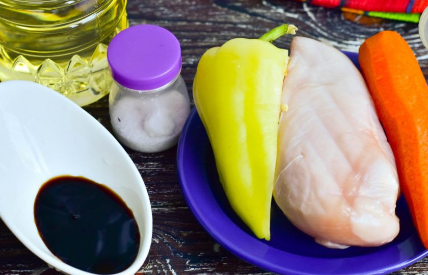 1. Этап. Салат с курицей по-китайски: Подготовьте необходимые ингредиенты.