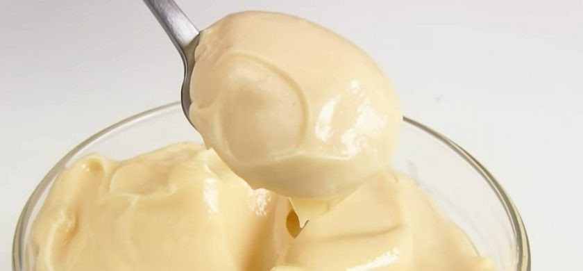 1. Этап. Майонез Домашний на желтках: 3. Если майонез получается жидким, добавьте еще немного лимонного сока. Приятного аппетита!