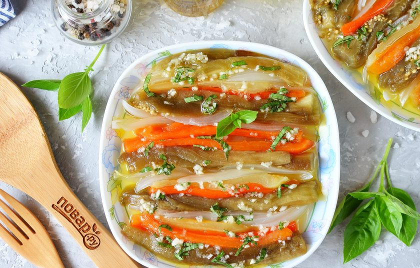 1. Этап. Эскаливада: Подавайте закуску, она прекрасна в холодном и горячем виде.