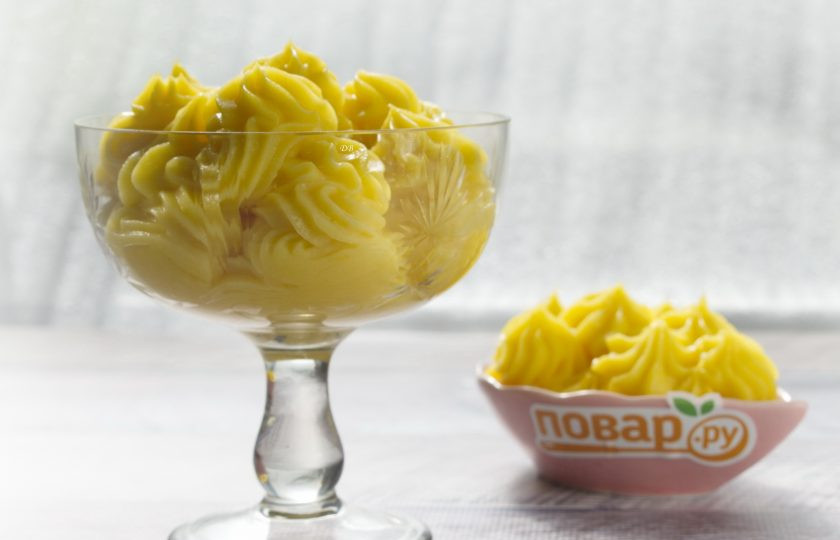 1. Этап. Апельсиновый Мусс: 8. Апельсиновый крем подавайте сразу в креманках или используйте для прослойки торта. Приятного аппетита!