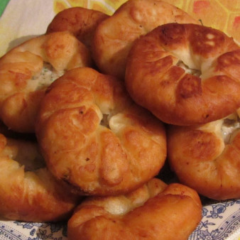 Беляши на сковороде