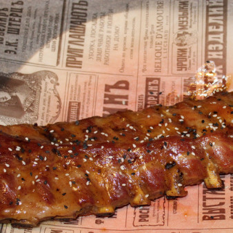 Свиные рёбра в медово-горчичном маринаде