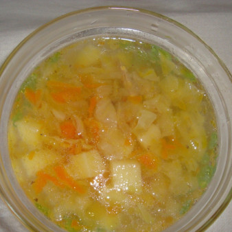 Щи с курицей в мультиварке