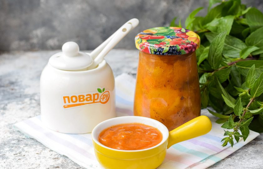 1. Этап. Варенье из абрикосов с желатином: Удачных заготовок!