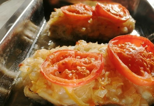 1. Этап. Треска, запеченная в духовке: Вот такая красота и вкуснота должна получится в итоге.