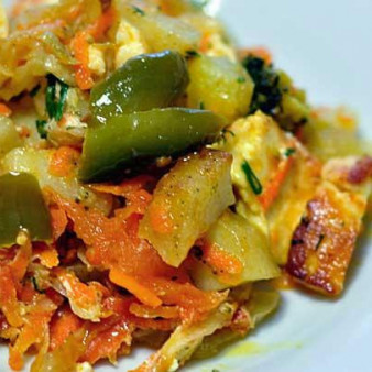 Сабджи с адыгейским сыром