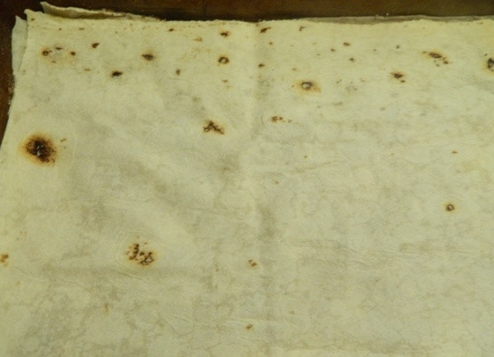 1. Этап. Ленивая пахлава из лаваша: 6. Последние три лаваша должны быть без начинки, два из них необходимо смазать маслом.