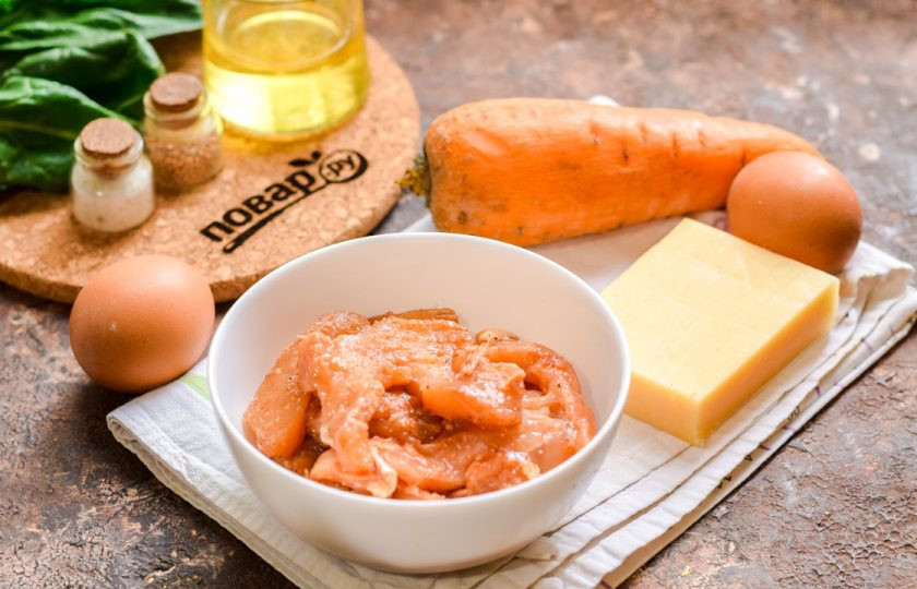 1. Этап. Салат Алматинский: Подготовьте ингредиенты.