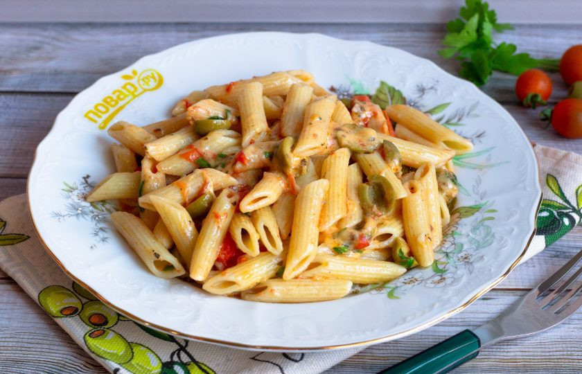 1. Этап. Паста с помидорами и маслинами: Приятного аппетита!