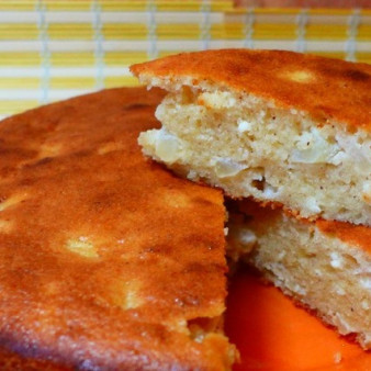 Манник с творогом и яблоками