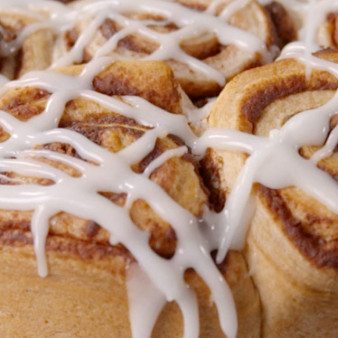 Cinnabun Cake