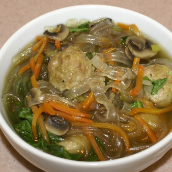 Лапша по-тайски со свининой