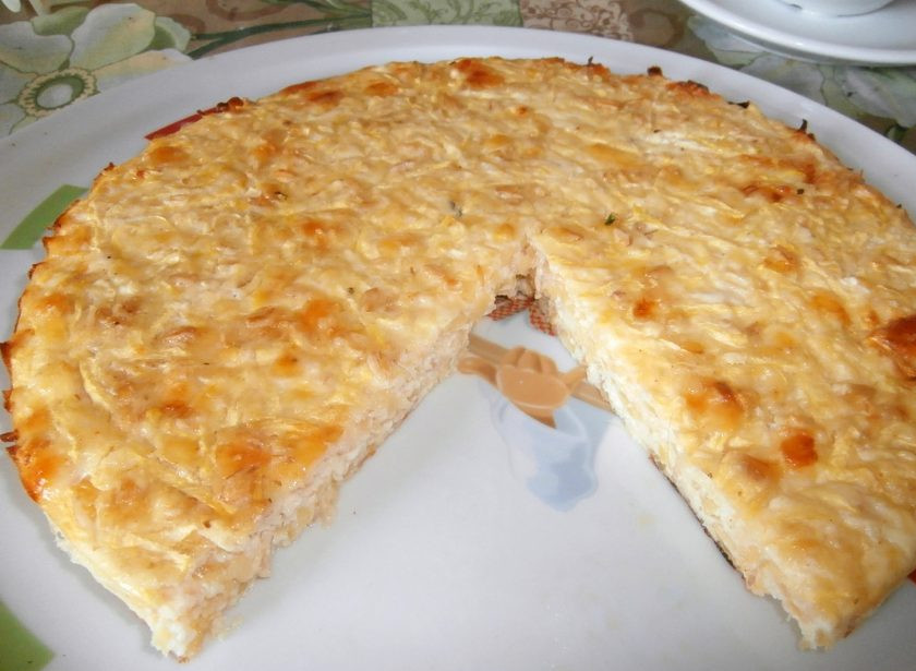 1. Этап. Запеканка из кабачков диетическая: 4. После приготовления даем запеканке немного остыть, чтобы легко извлечь из формы. Она не высокая, но очень вкусная. Если в нее добавлять яйца, то запеканка получится высокой.