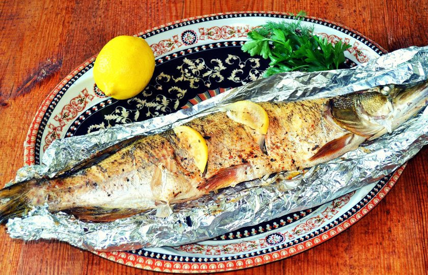 1. Этап. Щука в фольге на углях: Вот такая красота получилась. Приятного аппетита!