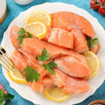 Форель солёная в масле