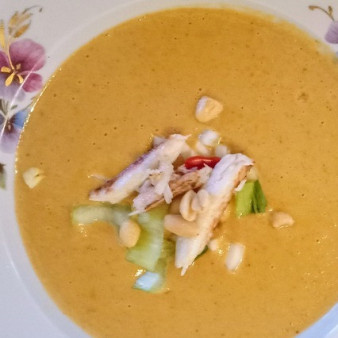 Морковный суп с фенхелем и крабом