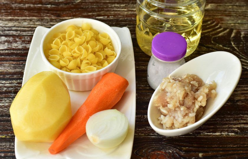 1. Этап. Суп с ракушками: Подготовьте ингредиенты.