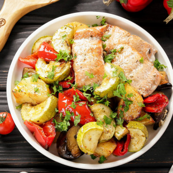 Рыба с овощами в аэрогриле